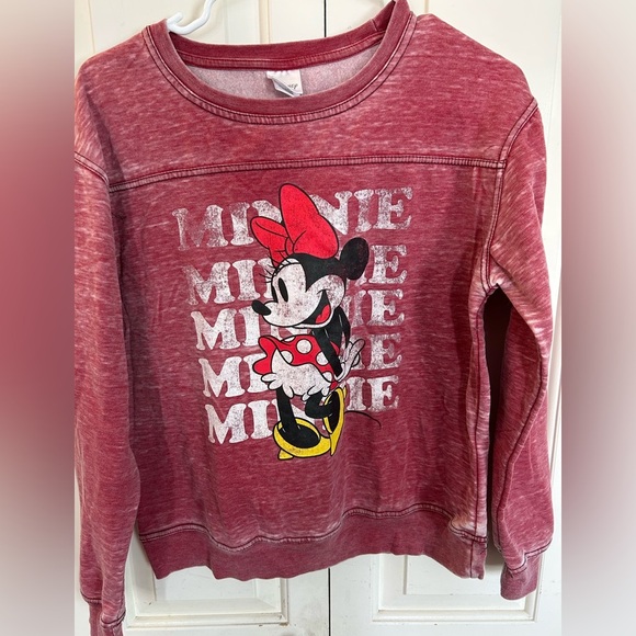 Disney Minnie Mouse Red Faded Look Soft Sweatshirt Size Medium - Picture 1 of 7